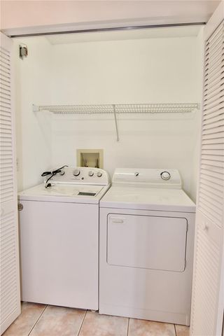 4172 MARSEILLES AVENUE 3255, Sarasota, FL 34233