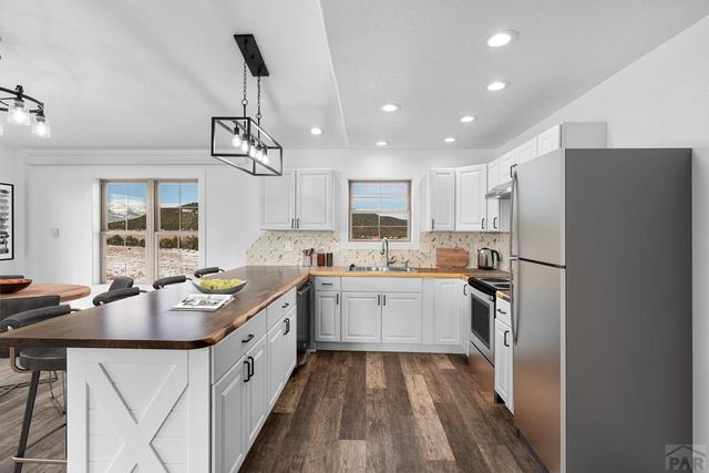 31 Bess St, Westcliffe, CO 81252