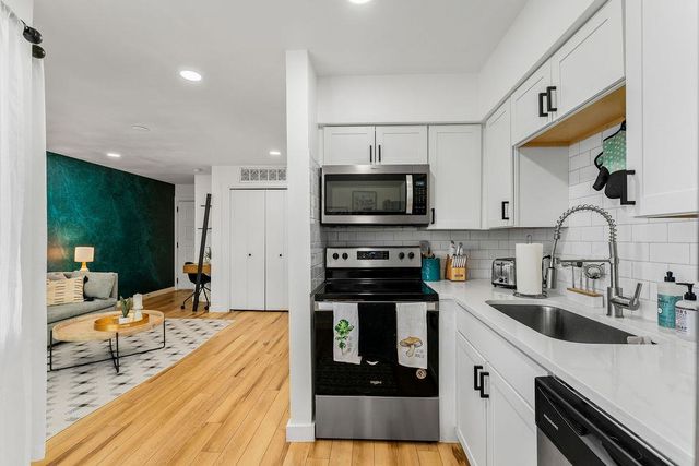 1840 Burton DR 172, Austin, TX 78741