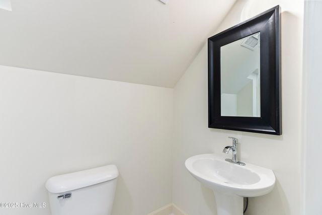 4817 Wedgefield Drive, Wilmington, NC 28409