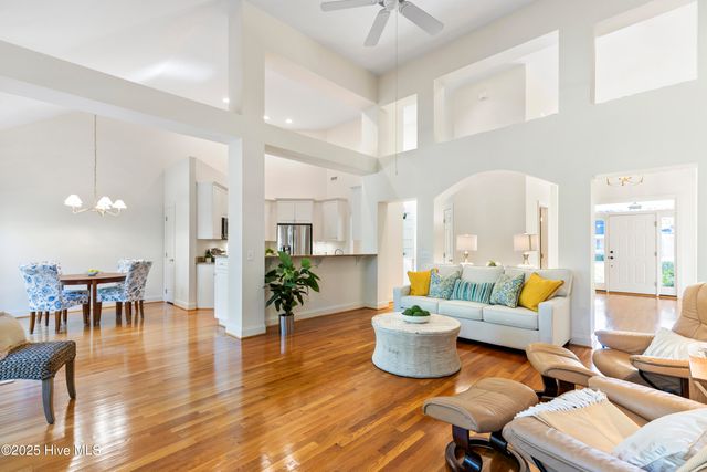 4817 Wedgefield Drive, Wilmington, NC 28409