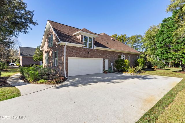 4817 Wedgefield Drive, Wilmington, NC 28409