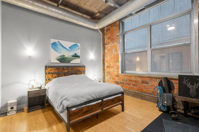 521 S 7th Street 223, Minneapolis, MN 55415