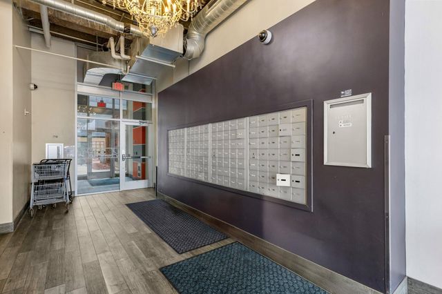 521 S 7th Street 223, Minneapolis, MN 55415