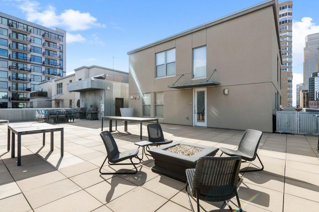 521 S 7th Street 223, Minneapolis, MN 55415