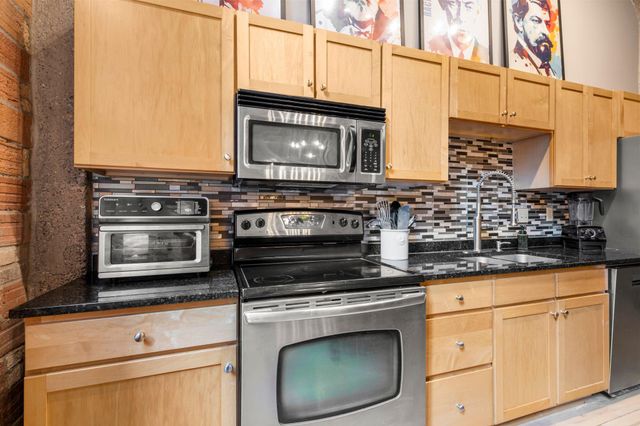 521 S 7th Street 223, Minneapolis, MN 55415