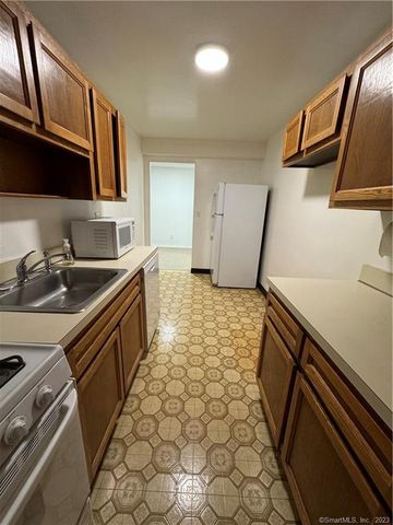 50 Fairview Avenue APT 3A, Norwalk, CT 06850