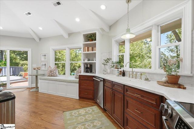 109 Trafalgar Road, Greenville, SC 29617