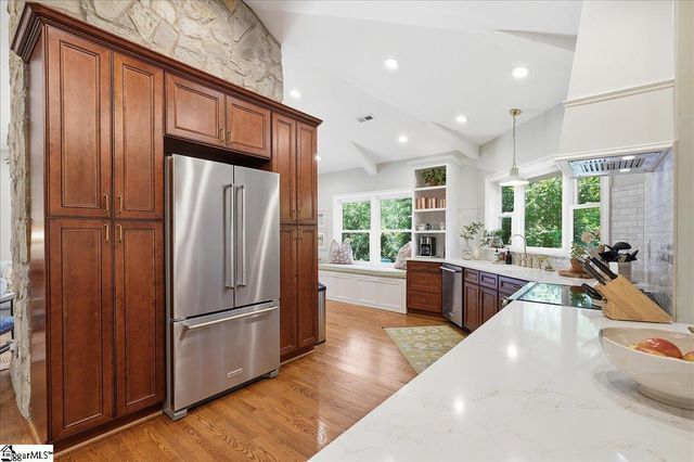 109 Trafalgar Road, Greenville, SC 29617