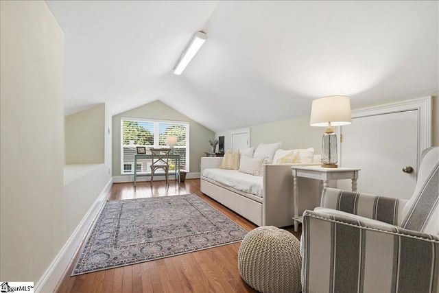 109 Trafalgar Road, Greenville, SC 29617