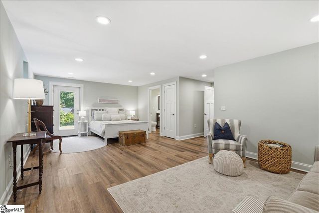 109 Trafalgar Road, Greenville, SC 29617