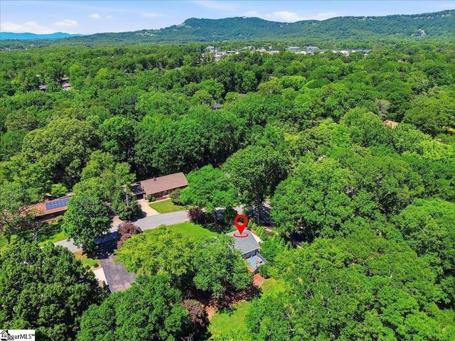 109 Trafalgar Road, Greenville, SC 29617
