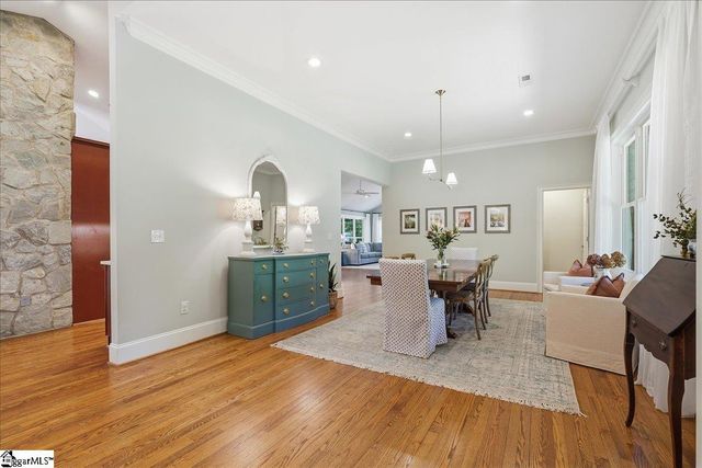 109 Trafalgar Road, Greenville, SC 29617