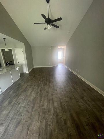 113 Sourwood Lane, Warner Robins, GA 31093