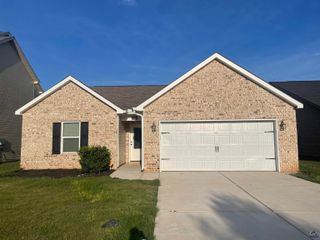 113 Sourwood Lane, Warner Robins, GA 31093