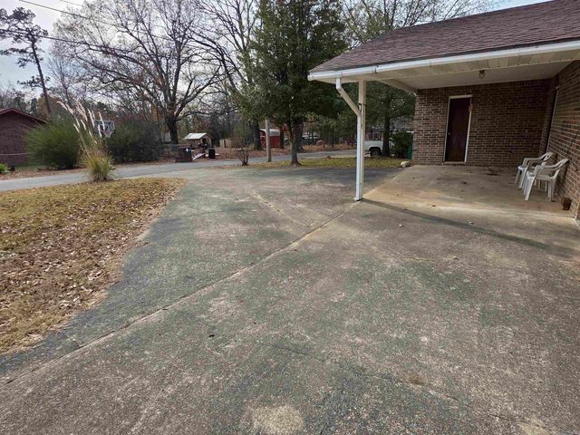 800 N Eve Street, Mena, AR 71953