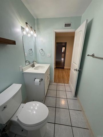 507 Terra Ln, El Cajon, CA 92019