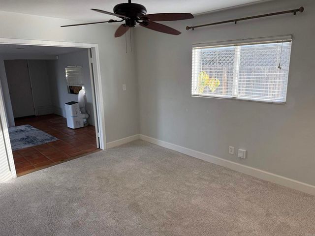 507 Terra Ln, El Cajon, CA 92019