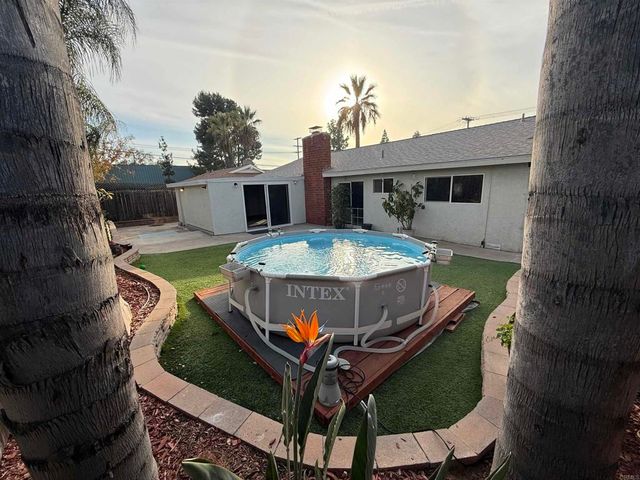 507 Terra Ln, El Cajon, CA 92019