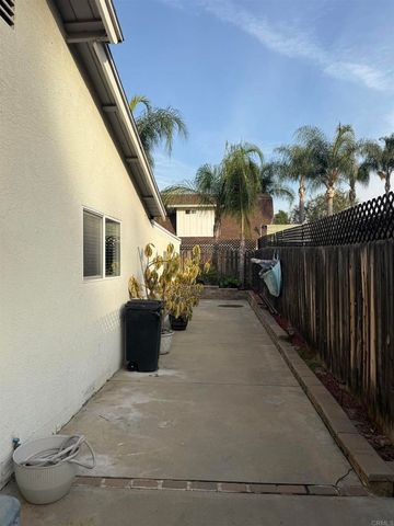 507 Terra Ln, El Cajon, CA 92019