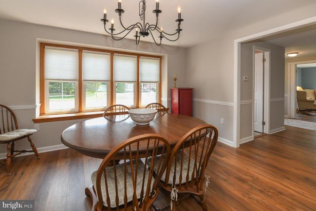 434 WESTWOOD DR, West Deptford, NJ 08096