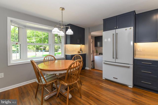 434 WESTWOOD DR, West Deptford, NJ 08096