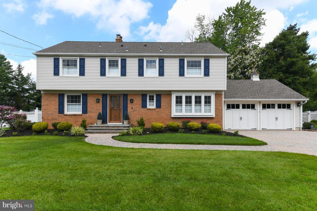 434 WESTWOOD DR, West Deptford, NJ 08096