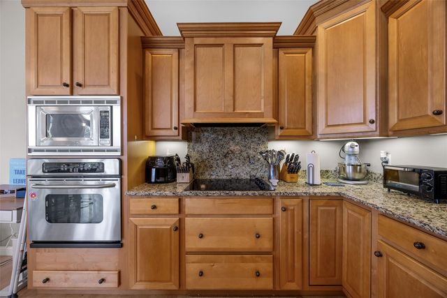 2330 Timber Creek Drive, Marion, IA 52302