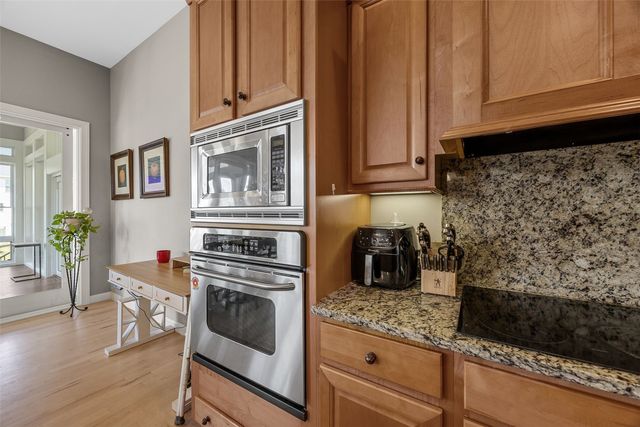 2330 Timber Creek Drive, Marion, IA 52302