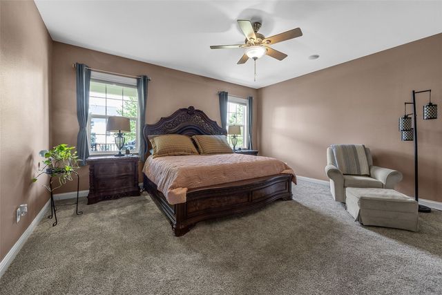 2330 Timber Creek Drive, Marion, IA 52302