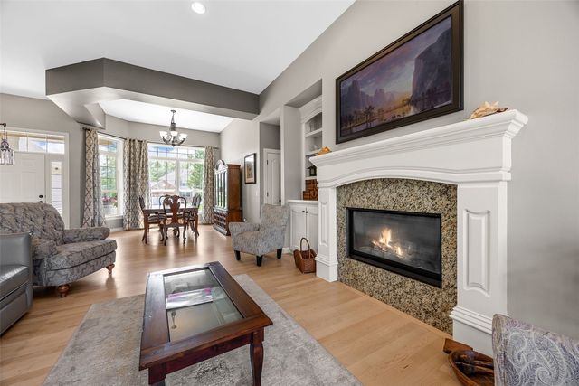 2330 Timber Creek Drive, Marion, IA 52302