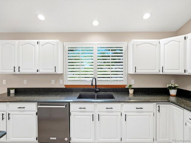 6194 S Van Gordon Way, Littleton, CO 80127