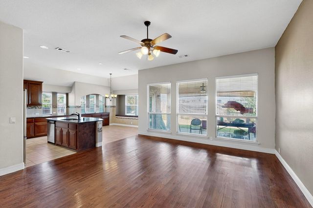 1310 Hearthstone Drive, Burleson, TX 76028