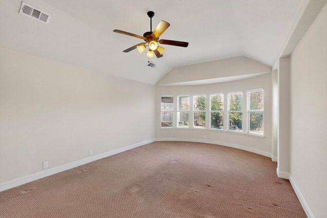 1310 Hearthstone Drive, Burleson, TX 76028