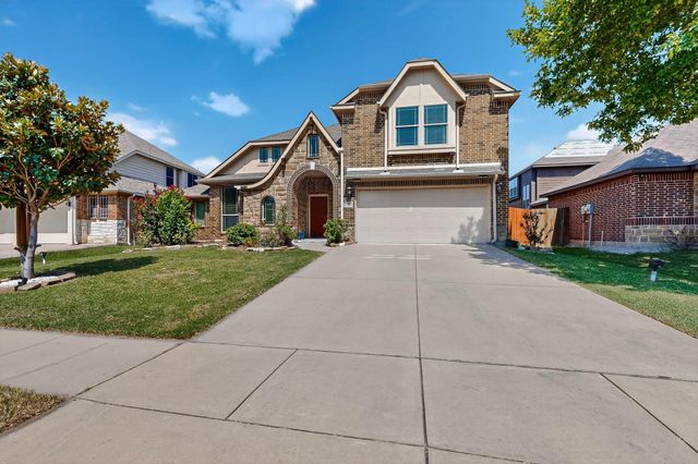 1310 Hearthstone Drive, Burleson, TX 76028