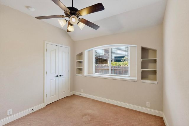 1310 Hearthstone Drive, Burleson, TX 76028