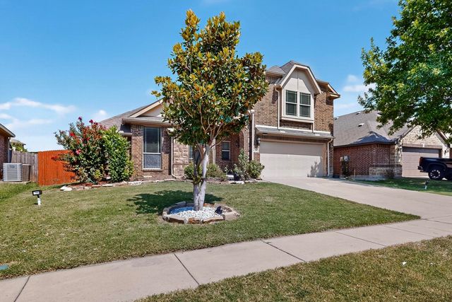 1310 Hearthstone Drive, Burleson, TX 76028