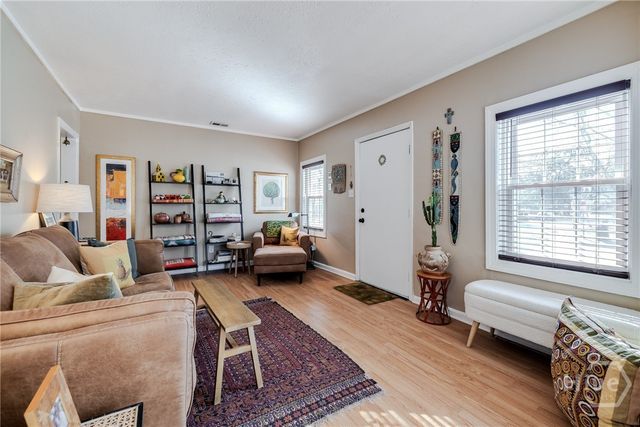 2130 Hanson Street, Savannah, GA 31404