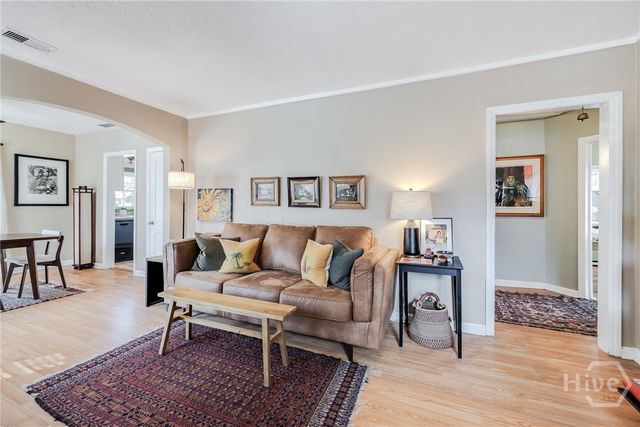 2130 Hanson Street, Savannah, GA 31404