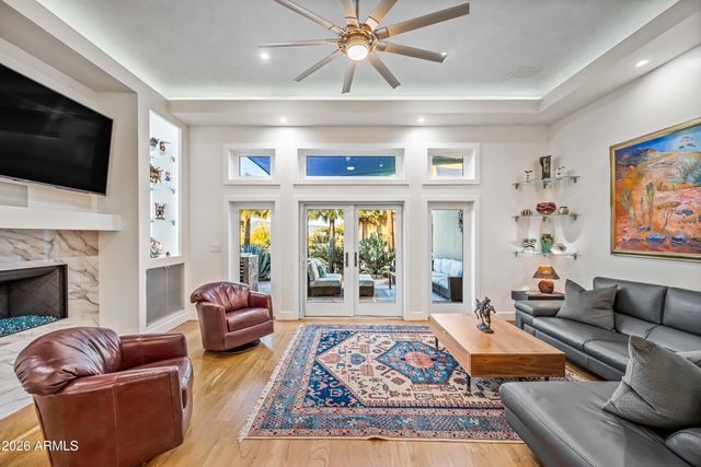 7468 E STAGECOACH Pass E, Carefree, AZ 85377