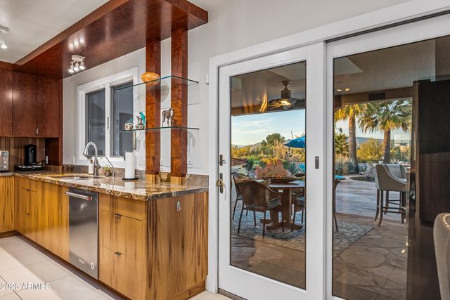 7468 E STAGECOACH Pass E, Carefree, AZ 85377