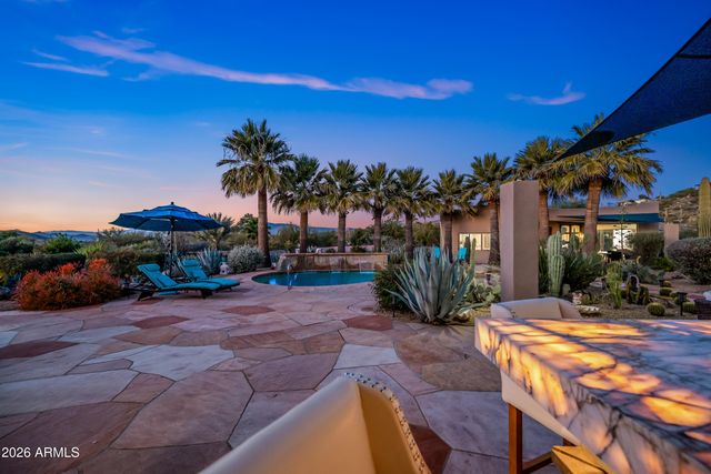 7468 E STAGECOACH Pass E, Carefree, AZ 85377