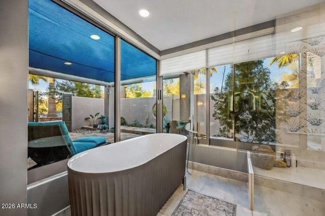 7468 E STAGECOACH Pass E, Carefree, AZ 85377