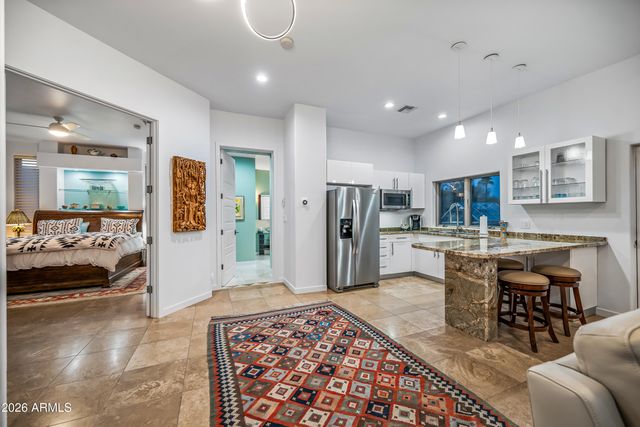 7468 E STAGECOACH Pass E, Carefree, AZ 85377