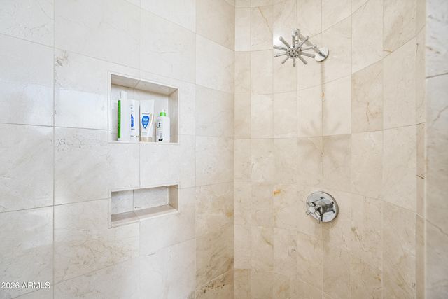 7468 E STAGECOACH Pass, Carefree, AZ 85377