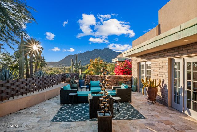 7468 E STAGECOACH Pass E, Carefree, AZ 85377