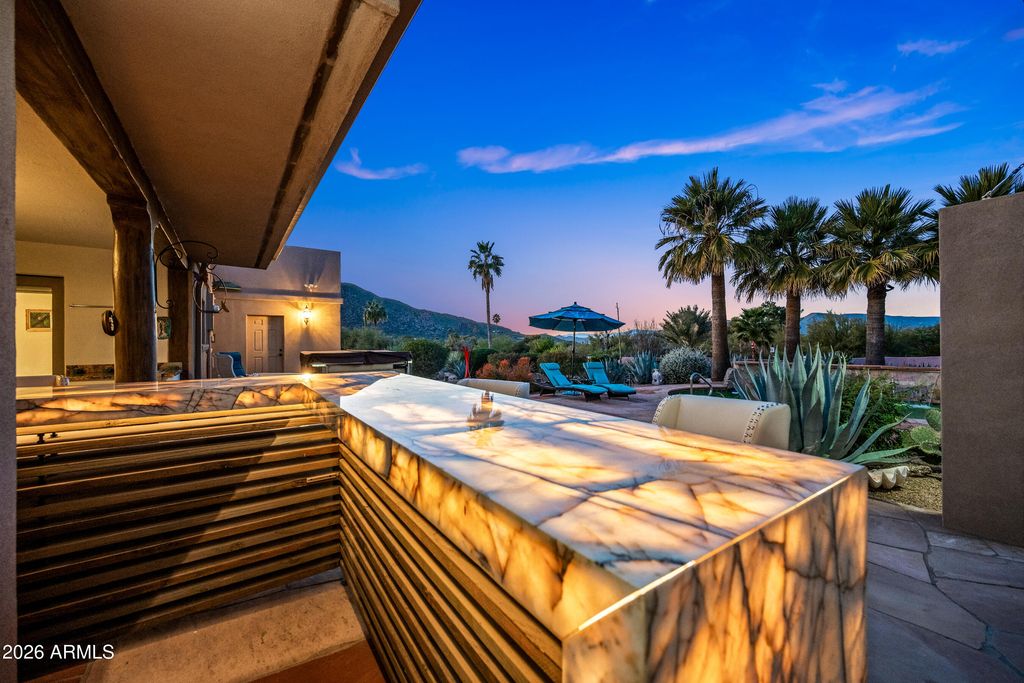 Image 23 of property listing at 7468 E STAGECOACH Pass, Carefree, AZ 85377