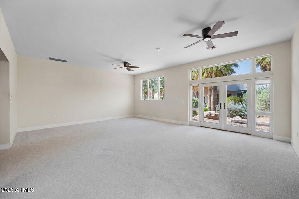 Image 33 of property listing at 7468 E STAGECOACH Pass, Carefree, AZ 85377