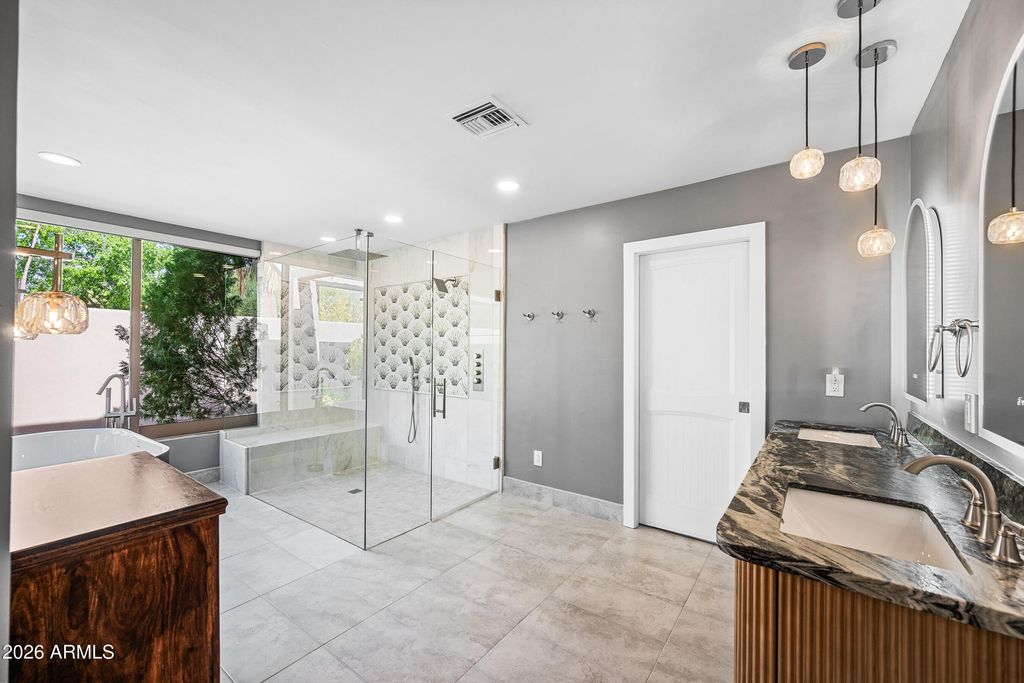 Image 35 of property listing at 7468 E STAGECOACH Pass, Carefree, AZ 85377