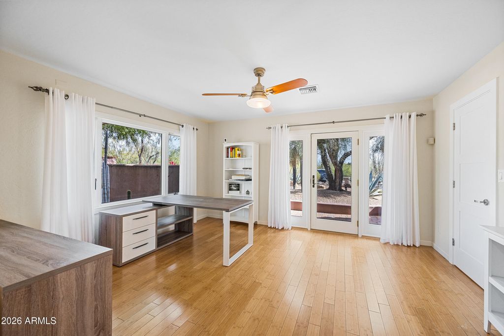 Image 45 of property listing at 7468 E STAGECOACH Pass, Carefree, AZ 85377